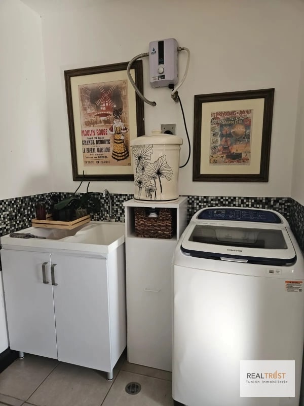 CON TERRAZA EN VENTA CAÑADA 16, Zona 16 - 4