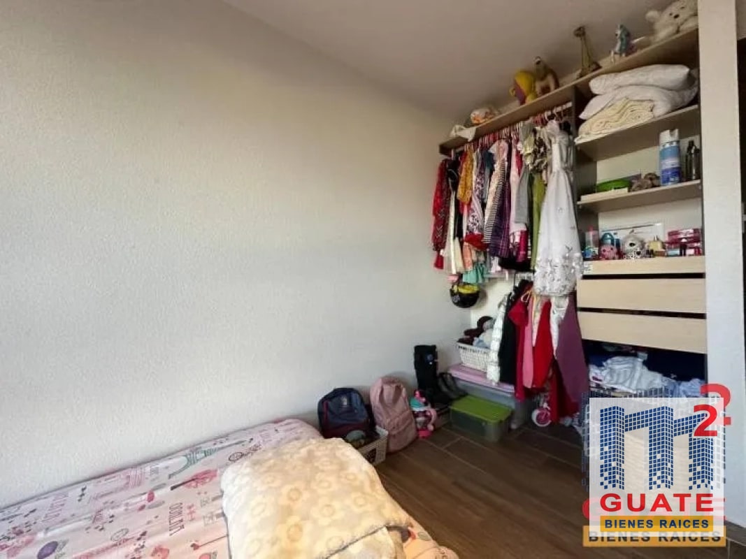 Apartamento de 110 m2 de construcción en Venta, Zona 07 - 7