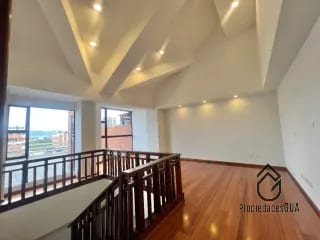 Penthouse espectacular en venta — Apartamento en Venta en Zona 10, Guatemala, Ciudad — miniatura 7 de 16