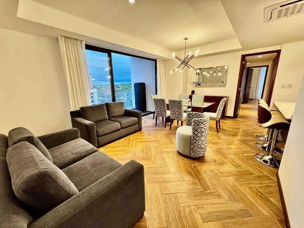 Apartamento en venta amueblado 3 dormitorios y cuarto de servicios, zona 10 — Apartamento en Venta en Zona 10, Guatemala, Ciudad — foto 14 de 14