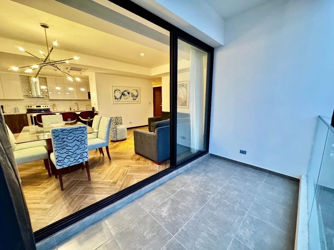 Apartamento en venta amueblado 3 dormitorios y cuarto de servicios, zona 10 — Apartamento en Venta en Zona 10, Guatemala, Ciudad — foto 11 de 14