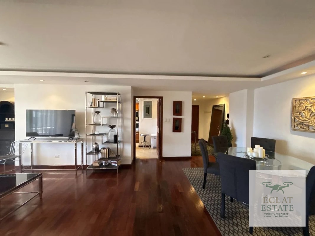 Apartamento en Tiffany Zona 10 en Venta | 2 Habitaciones Amueblado - 11