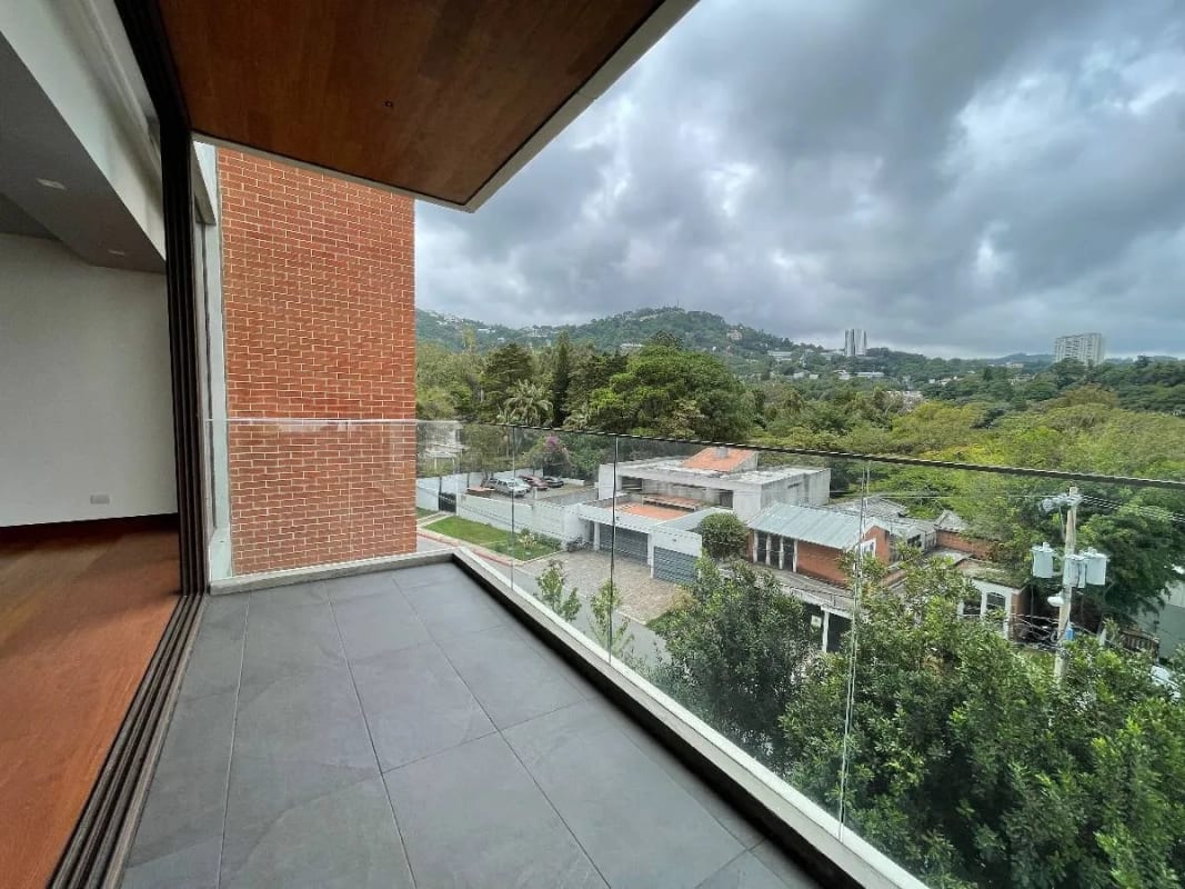 Apartamento Renta Zona 15 VH2, Edificio Boutique, de 3 Dormitorios y Dormitorio de Servicio — Apartamento en Alquiler en Zona 15, Guatemala, Ciudad — foto 2 de 12