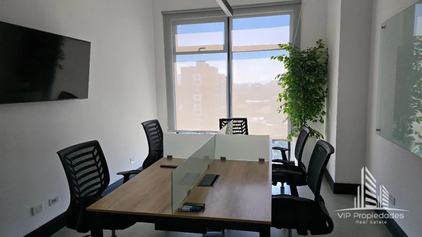 BONADIEZ, Zona 10 Apartamento en venta amueblado y equipado - 2