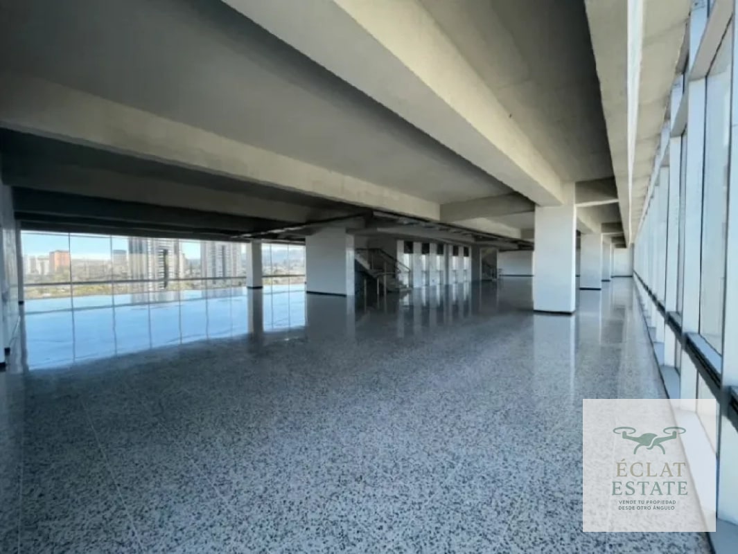 Zona 10 | Edificio Corporativo con Helipuerto | Presencia Ejecutiva - 10