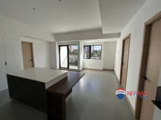Zona 10. Apartamento 2 en 1 con Acceso Independiente Ideal para Airbnb — Apartamento en Venta en Bonadiez, Zona 10, Guatemala, Ciudad — miniatura 1 de 8