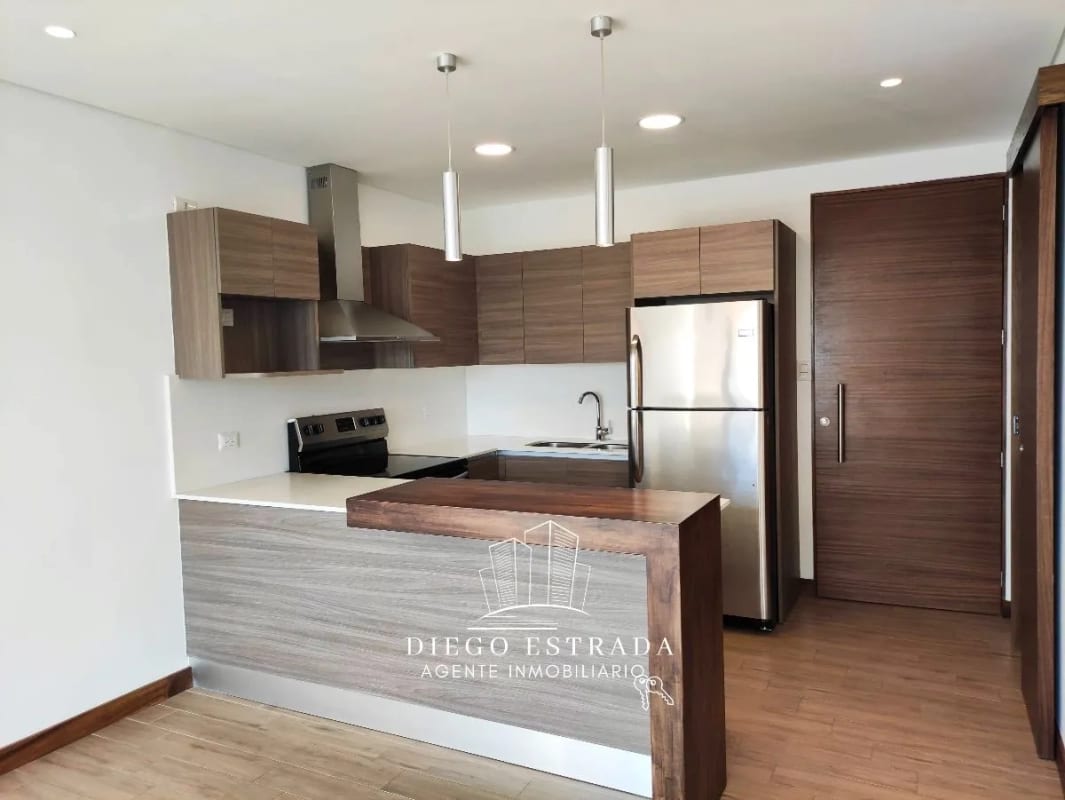 Dentro de garita en vista hermosa 1 — Apartamento en Venta en Zona 15, Guatemala, Ciudad — foto 11 de 16