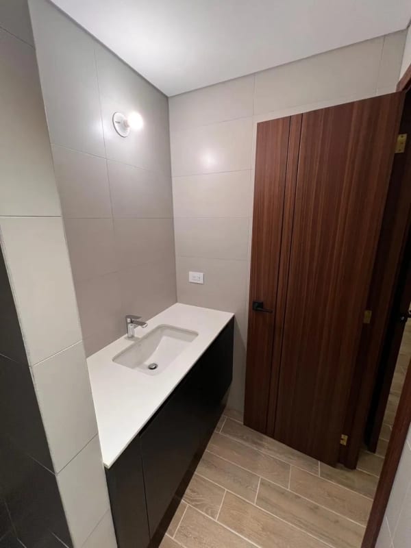 apartamento en EDIFICIO SEPTIMO ZONA 4 — Apartamento en Alquiler en Séptimo, Zona 4, Guatemala, Ciudad — foto 3 de 14