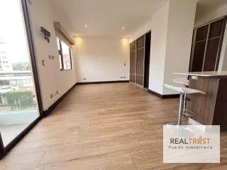 VENTA MODERNO APARTAMENTO ZONA 10 — Apartamento en Venta en Zona 10, Guatemala, Ciudad — miniatura 7 de 15