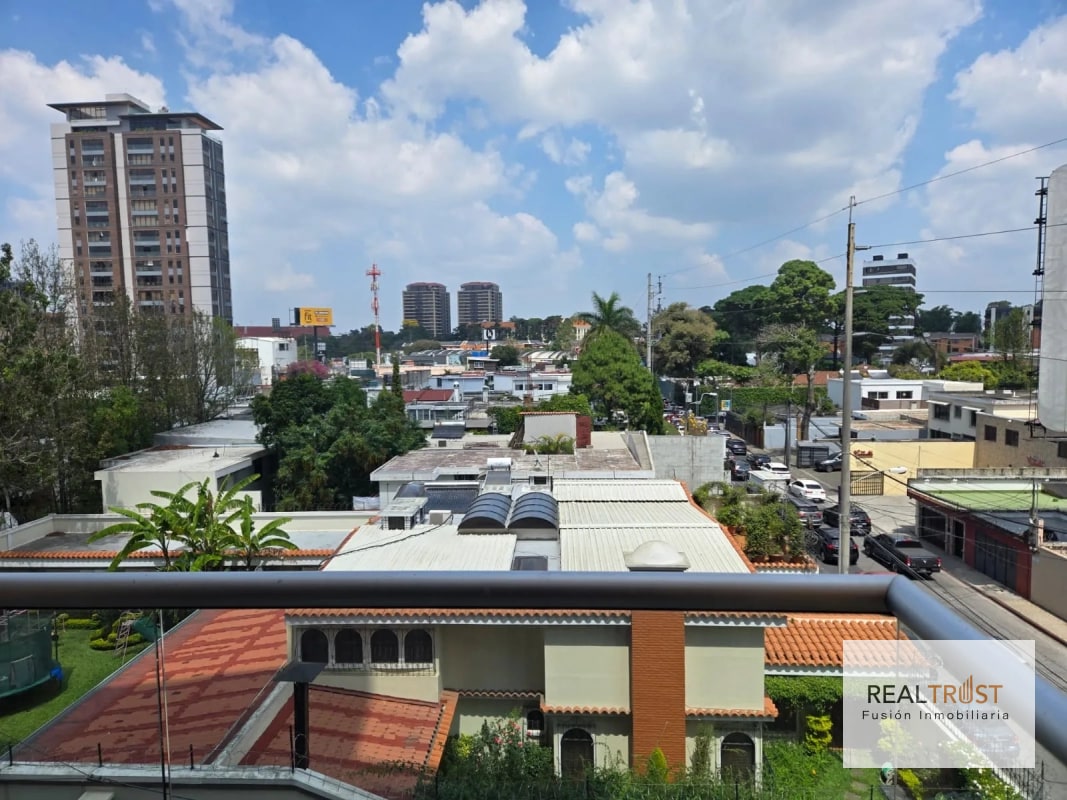 VENTA MODERNO APARTAMENTO ZONA 10 - 12