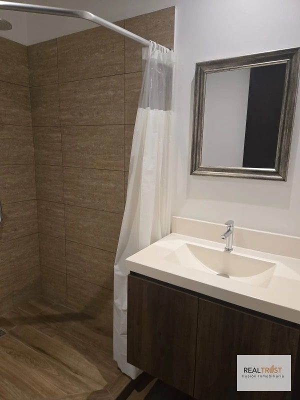 VENTA MODERNO APARTAMENTO ZONA 10 - 14