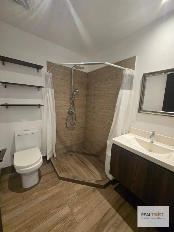 VENTA MODERNO APARTAMENTO ZONA 10 - 15