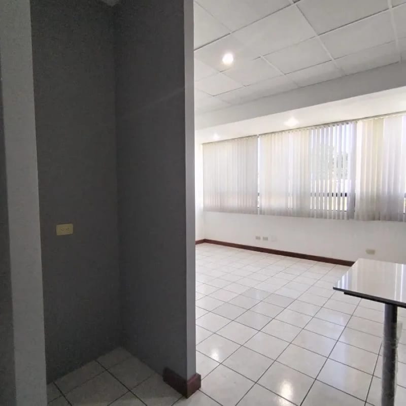RENTA de Apartamento Estudio en la Zona 5, Col. Vivibien. Ciudad. GUA — Apartamento en Alquiler en Colonia Vivibien, Zona 5, Guatemala, Ciudad — foto 8 de 10