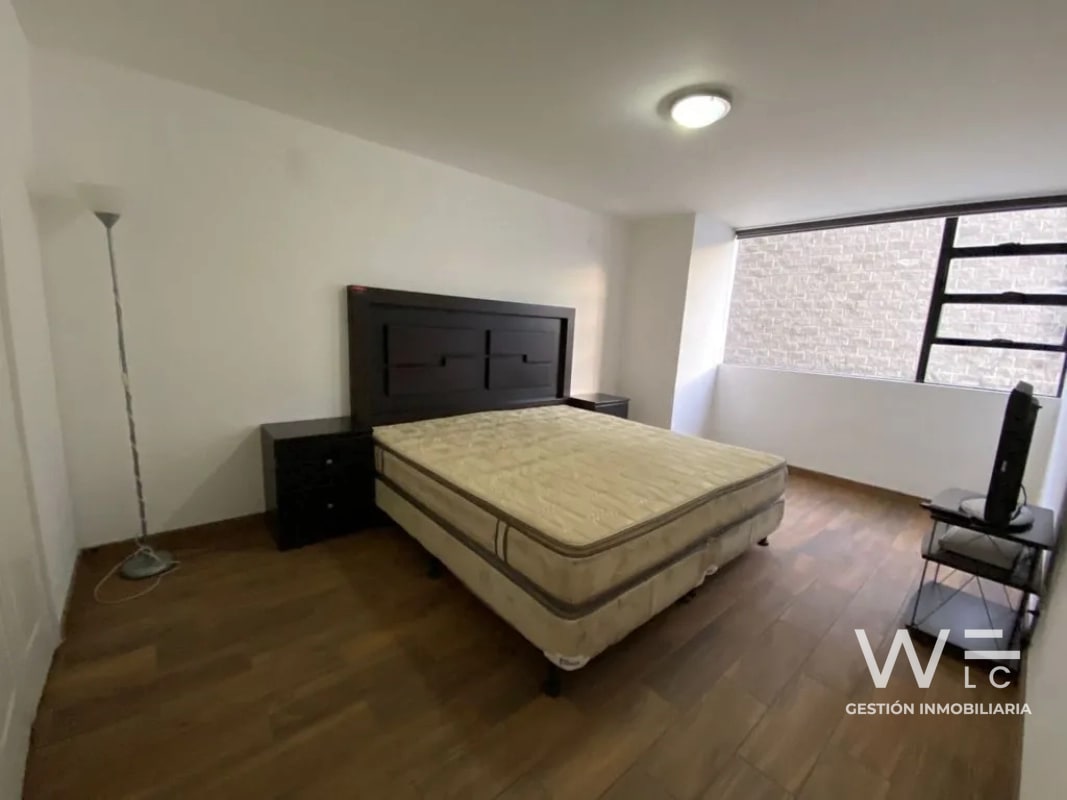 VENDO APARTAMENTO ZONA 14 - 6