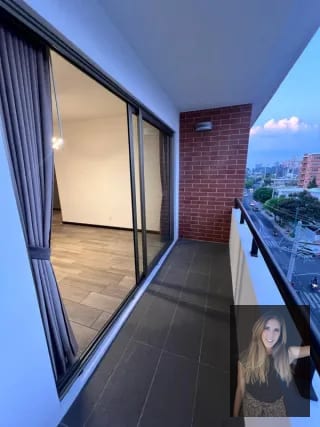 Apartamento en renta en Edificio Segheria zona 14 sector La Villa — Apartamento en Alquiler en Zona 14, Guatemala, Ciudad — miniatura 16 de 17