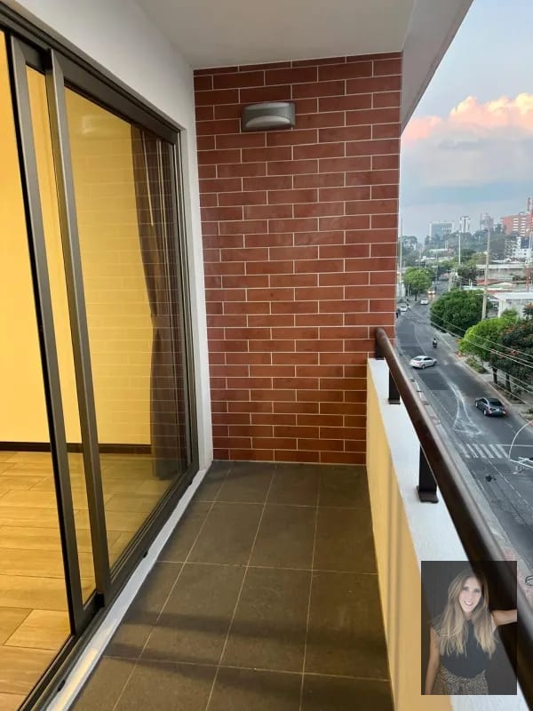 Apartamento en renta en Edificio Segheria zona 14 sector La Villa — Apartamento en Alquiler en Zona 14, Guatemala, Ciudad — foto 15 de 17
