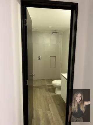 Apartamento en renta en Edificio Segheria zona 14 sector La Villa — Apartamento en Alquiler en Zona 14, Guatemala, Ciudad — miniatura 2 de 17