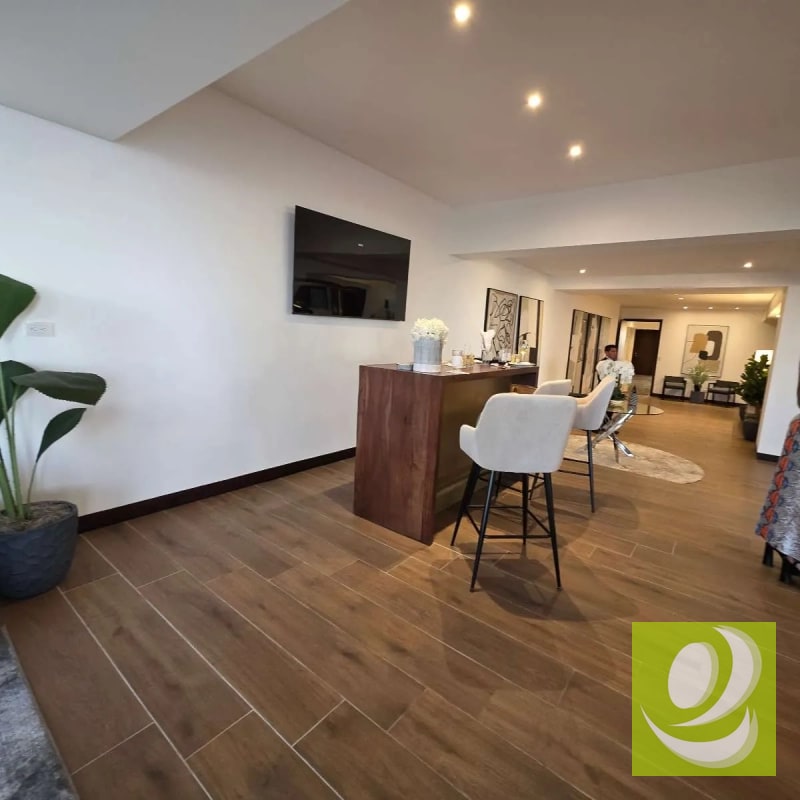 ESPECTACULAR  PENT-HOUSE EN ZONA 10  VENTA - 8