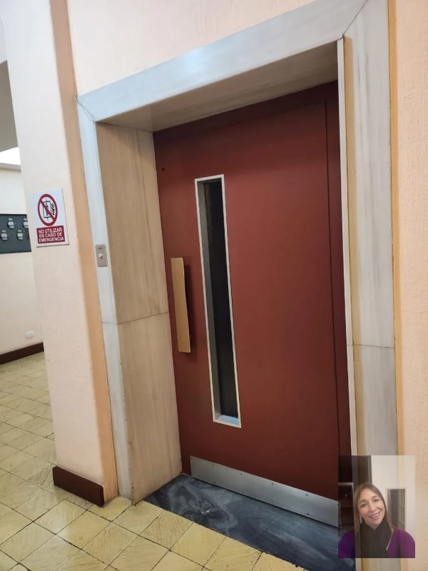 APARTAMENTO EN VENTA EDIFICIO ENGEL ZONA 1 - 2