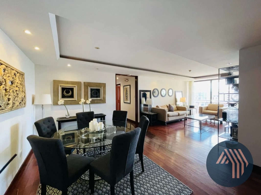 VENTA DE CÉNTRICO APARTAMENTO AMUEBLADO - TIFFANY, ZONA 10 - 9