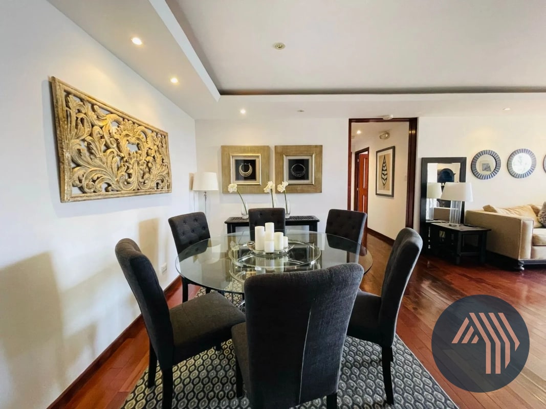 VENTA DE CÉNTRICO APARTAMENTO AMUEBLADO - TIFFANY, ZONA 10 - 12