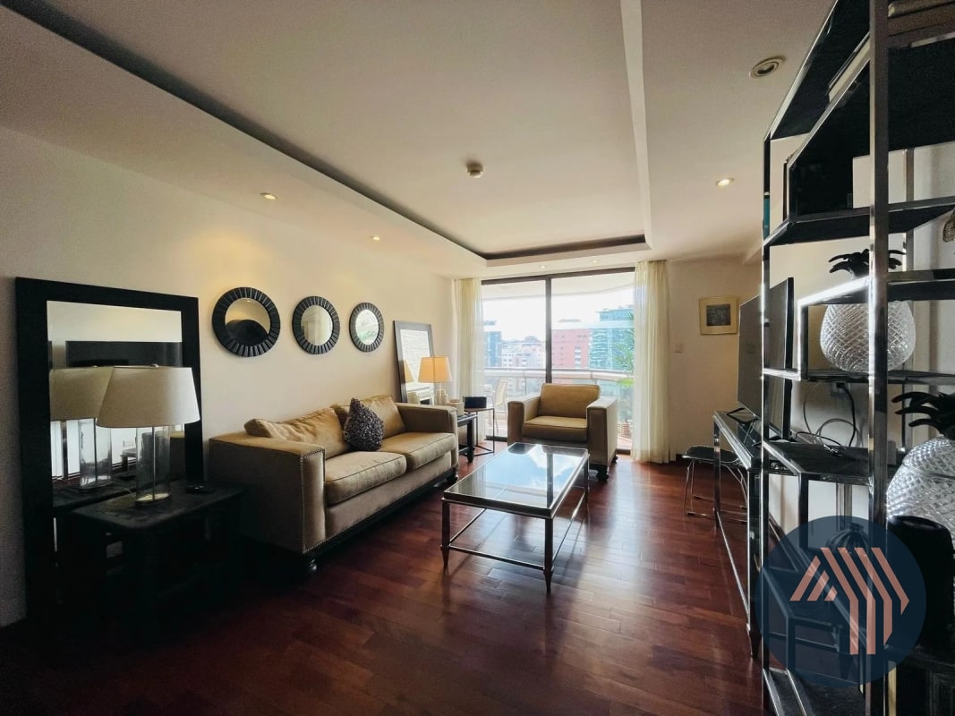 VENTA DE CÉNTRICO APARTAMENTO AMUEBLADO - TIFFANY, ZONA 10 - 13