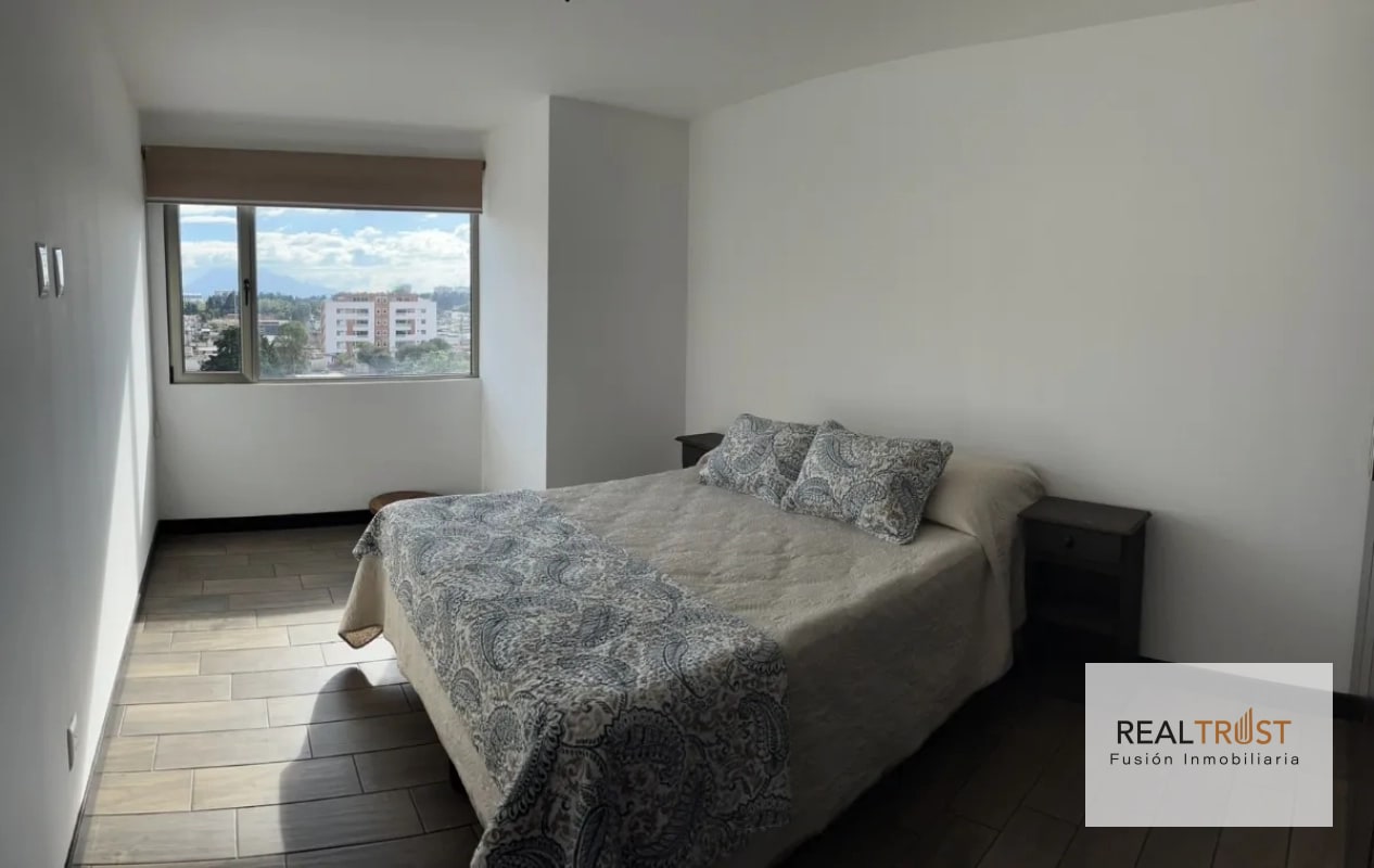 APARTAMENTO EN RENTA VERONA ZONA 10 - 13
