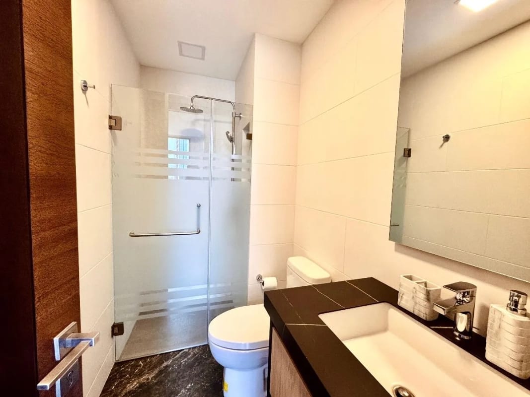 Apartamento en Venta en Zona 10 con EspaciosFuncionales — Apartamento en Venta en Zona 10, Guatemala, Ciudad — foto 14 de 17