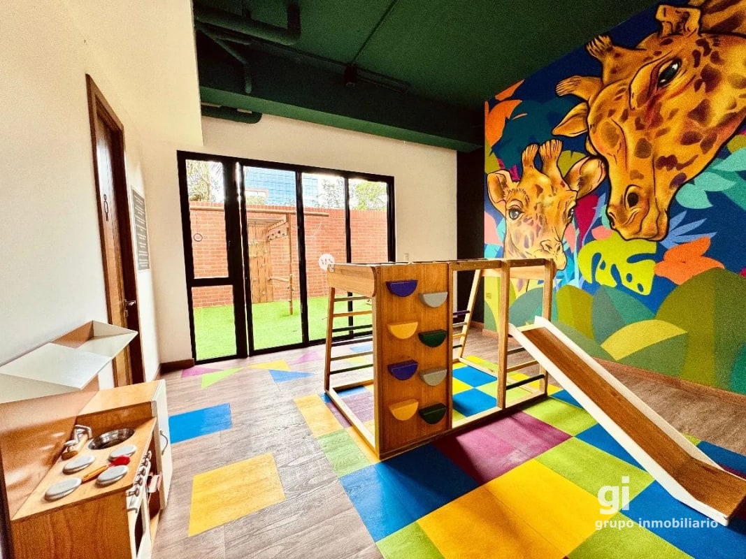 Apartamento en Venta en Zona 10 con Espacios Amplios y Funcionales + Amenidades Exclusivas - 7