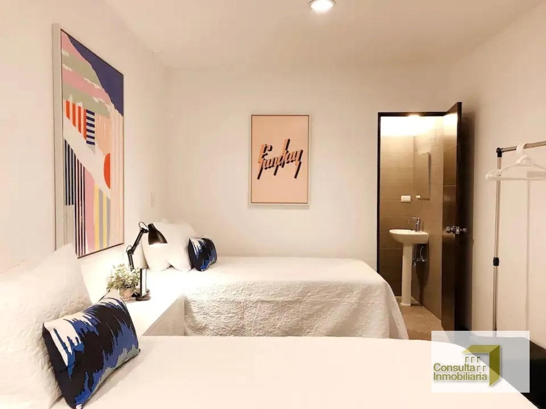 Zona 1/ Casa 3 Once / 1 Dormitorio - 1