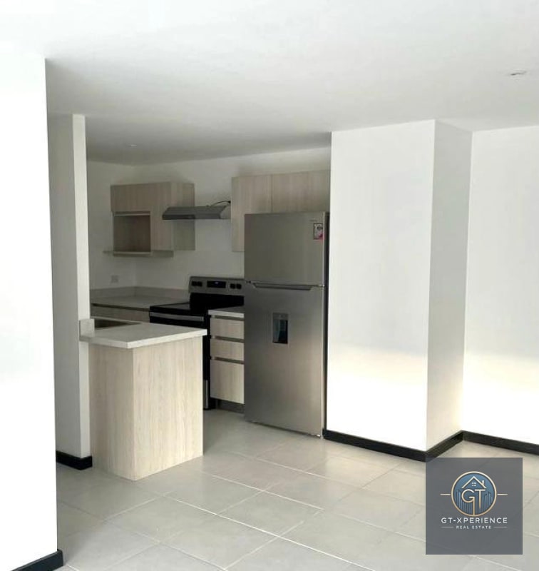 Apartamento en venta o renta en edificio Museo San Mateo, zona 7 - 9