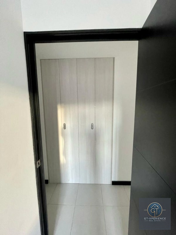 Apartamento en venta o renta en edificio Museo San Mateo, zona 7 - 7