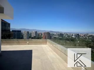 Moderno y Lujoso Penthouse en el Edificio Milenia, zona 10 (copia) — Apartamento en Venta en Milenia, Zona 10, Guatemala, Ciudad — miniatura 2 de 16