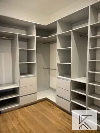 Moderno y Lujoso Penthouse en el Edificio Milenia, zona 10 (copia) — Apartamento en Venta en Milenia, Zona 10, Guatemala, Ciudad — miniatura 13 de 16