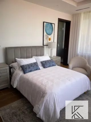 Moderno y Lujoso Penthouse en el Edificio Milenia, zona 10 (copia) — Apartamento en Venta en Milenia, Zona 10, Guatemala, Ciudad — miniatura 10 de 16