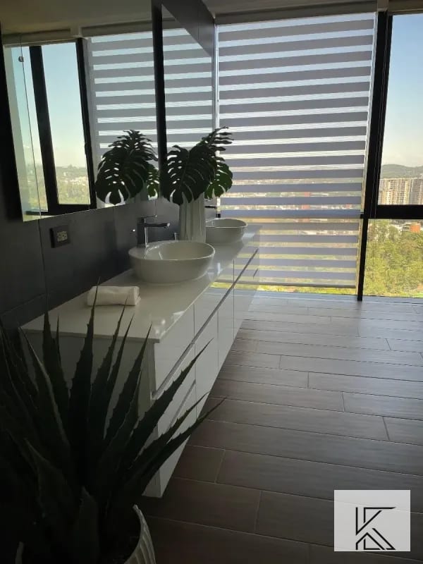 Moderno y Lujoso Penthouse en el Edificio Milenia, zona 10 (copia) — Apartamento en Venta en Milenia, Zona 10, Guatemala, Ciudad — foto 7 de 16