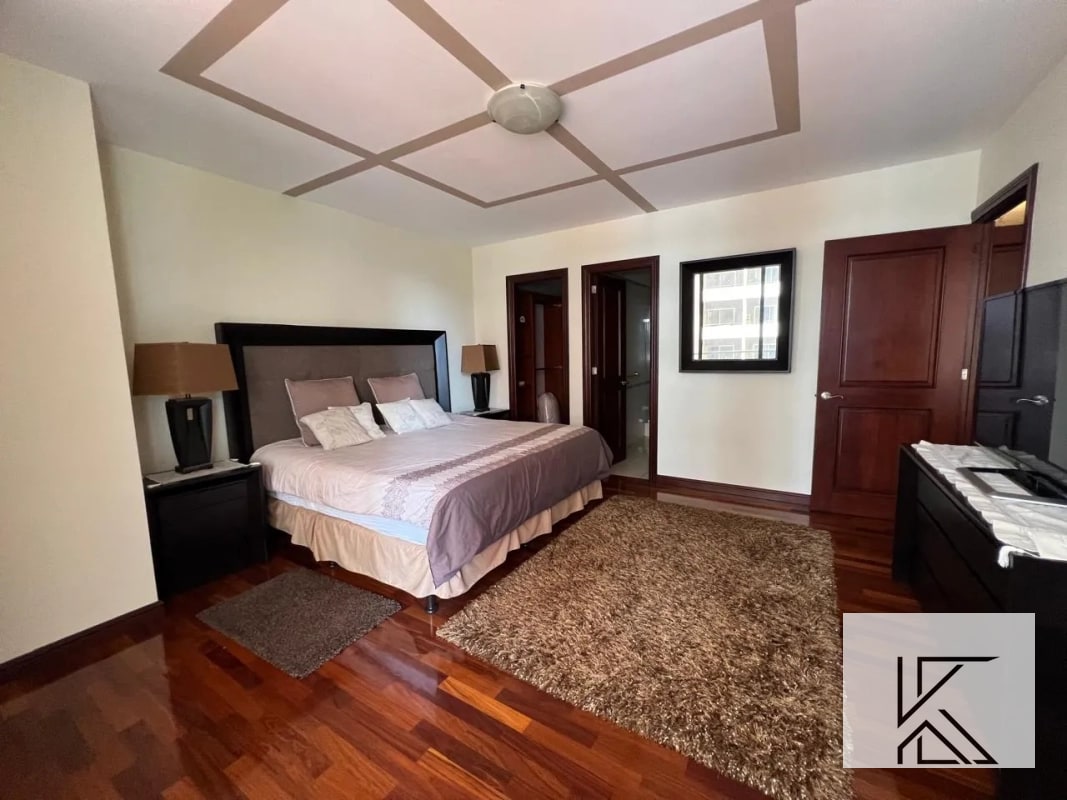 Apartamento en VENTA en Casa Rialto, zona 14 - 9