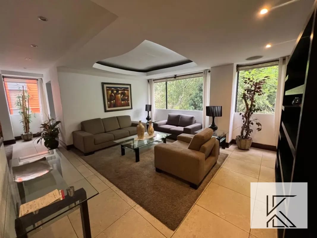 Amplio apartamento en ALQUILER en Moradas del Acueducto en zona 10 — Apartamento en Alquiler en Moradas del Acueducto, Zona 10, Guatemala, Ciudad — foto 1 de 15