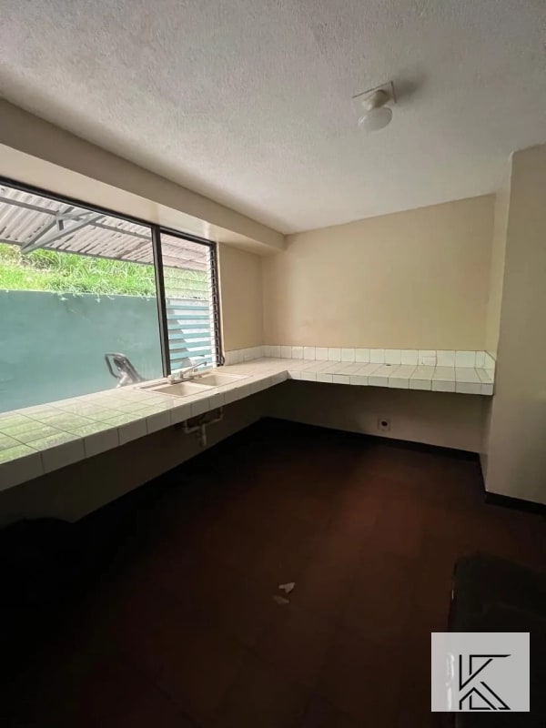 Amplio apartamento en VENTA en Moradas del Acueducto en zona 10 - 11