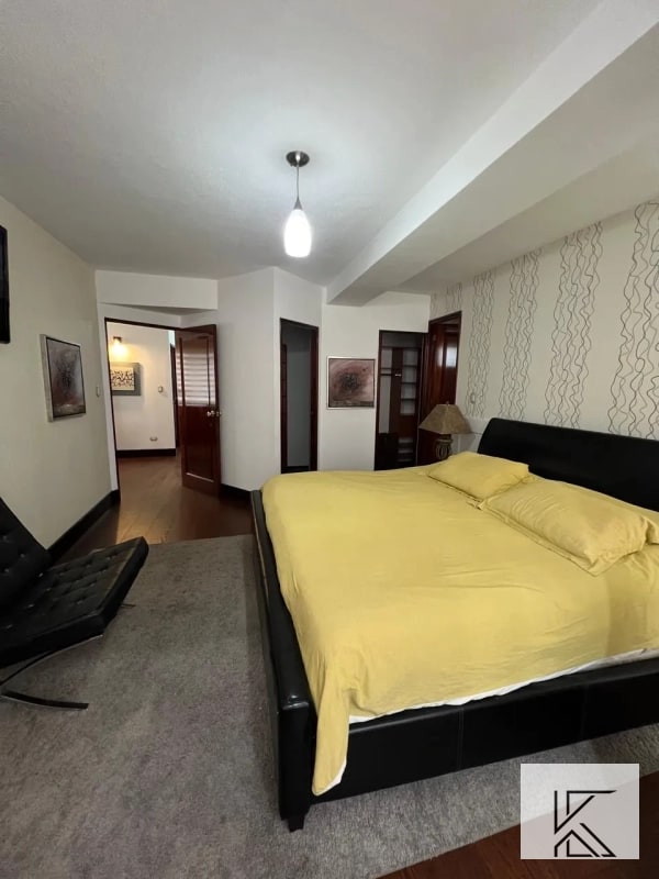 Amplio apartamento en VENTA en Moradas del Acueducto en zona 10 - 6