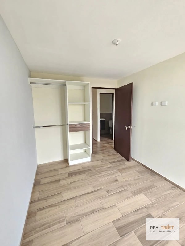 APARTAMENTO EN VENTA ZONA 11 A LA ALTURA DE CENTRO ESPAÑOL ROOSEVELT - 4
