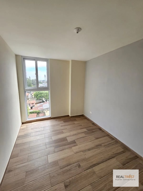VENDO APARTAMENTO A LA ALTURA DE CENTRO ESPAÑOL SOBRE LA ROOSEVELT - 8