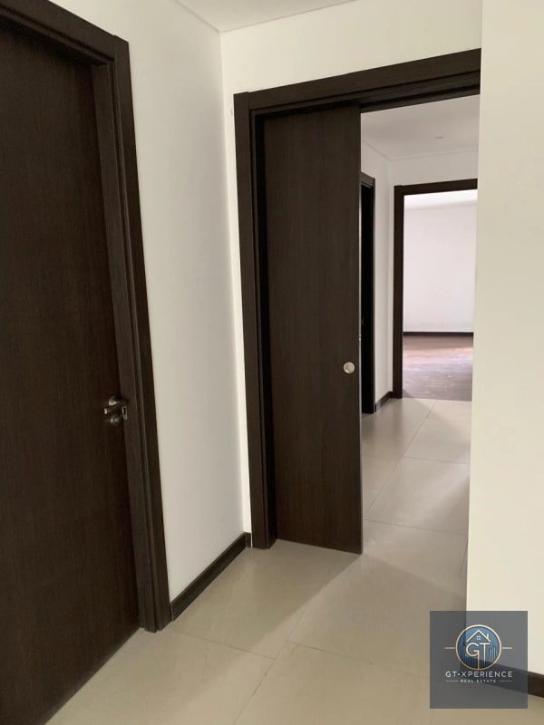Lindo y amplio apartamento en AZORES, Zona 15 VHII - 13