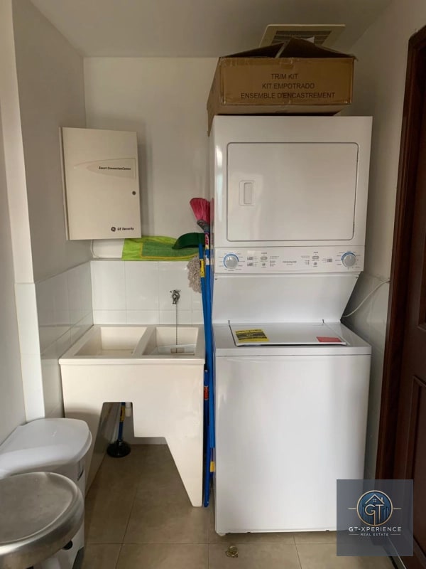Lindo apartamento amueblado en Tiffany II Zona 10 - 11