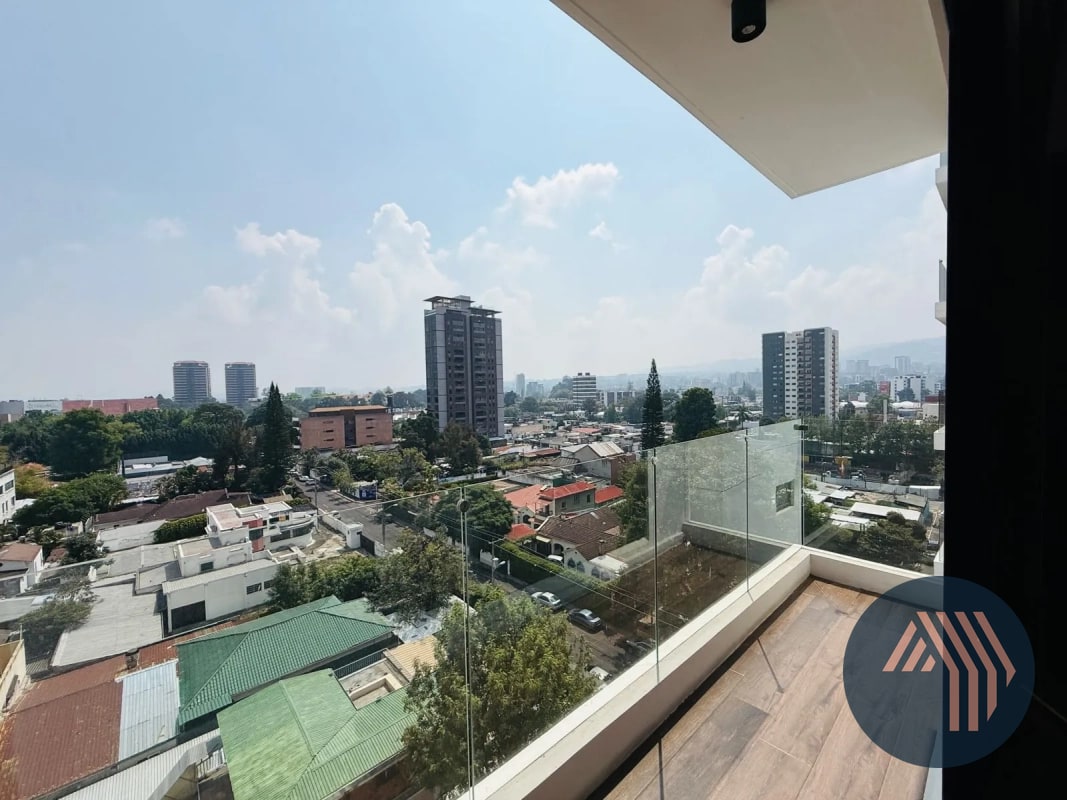 VENTA DE HERMOSO APARTAMENTO - MORETTI, ZONA 10 - 11