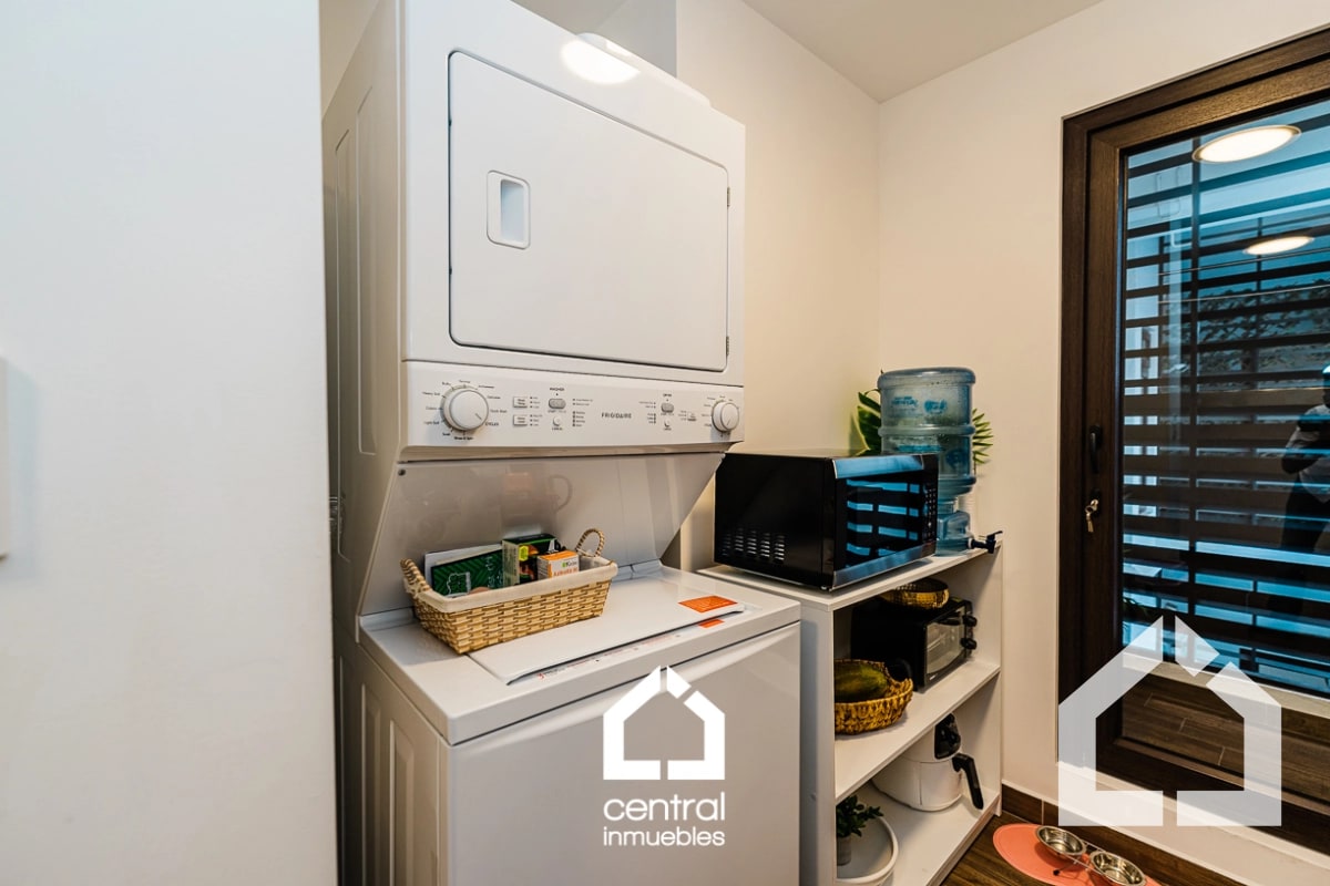 En venta apartamento de 2 habitaciones en Balmes 47, zona 11 - 13