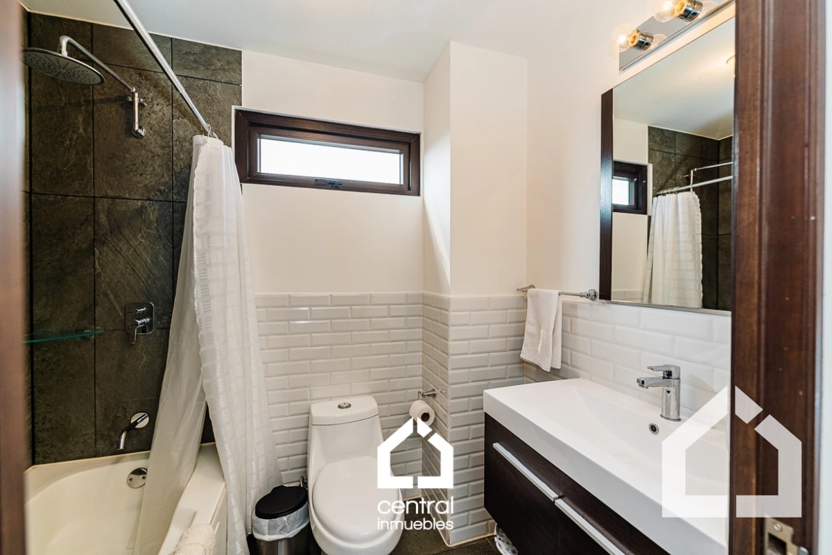 En venta apartamento de 2 habitaciones en Balmes 47, zona 11 - 8