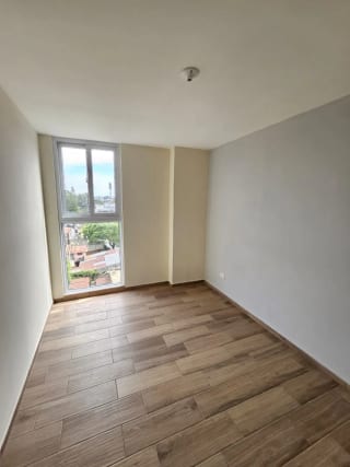 Apartamento en zona 11 a la altura de Centro Español Roosevelt — Apartamento en Venta en Zona 11, Guatemala, Ciudad — miniatura 9 de 10