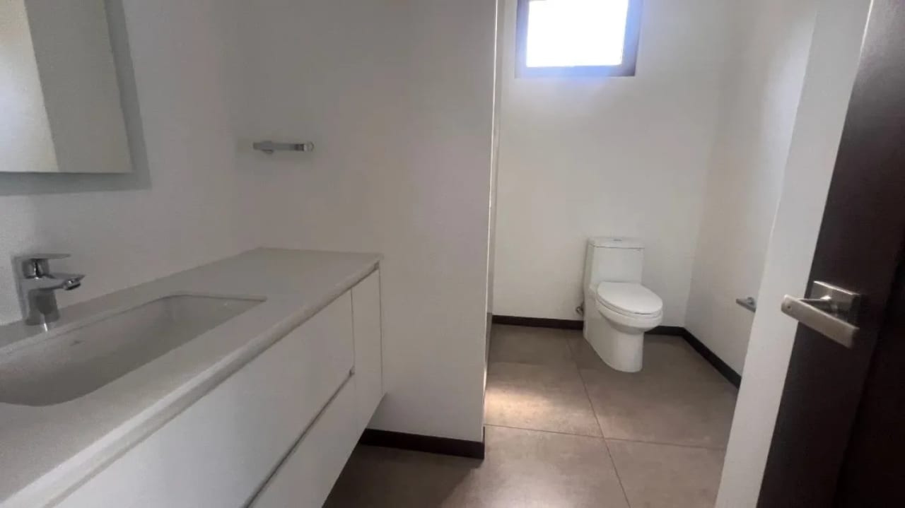 VENTA APARTAMENTO ALBERO SAN LAZARO — Apartamento en Venta en Albero San Lazaro, Zona 15, Guatemala, Ciudad — foto 10 de 15