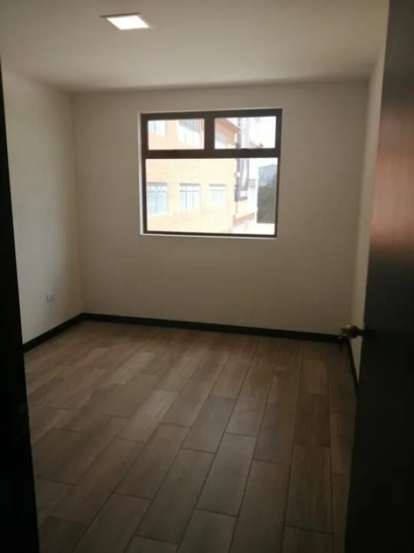 VENTA DE APARTAMENTO EN PETAPOLIS ZONA 12 — Apartamento en Venta en Petápolis, Zona 12, Guatemala, Ciudad — foto 8 de 13